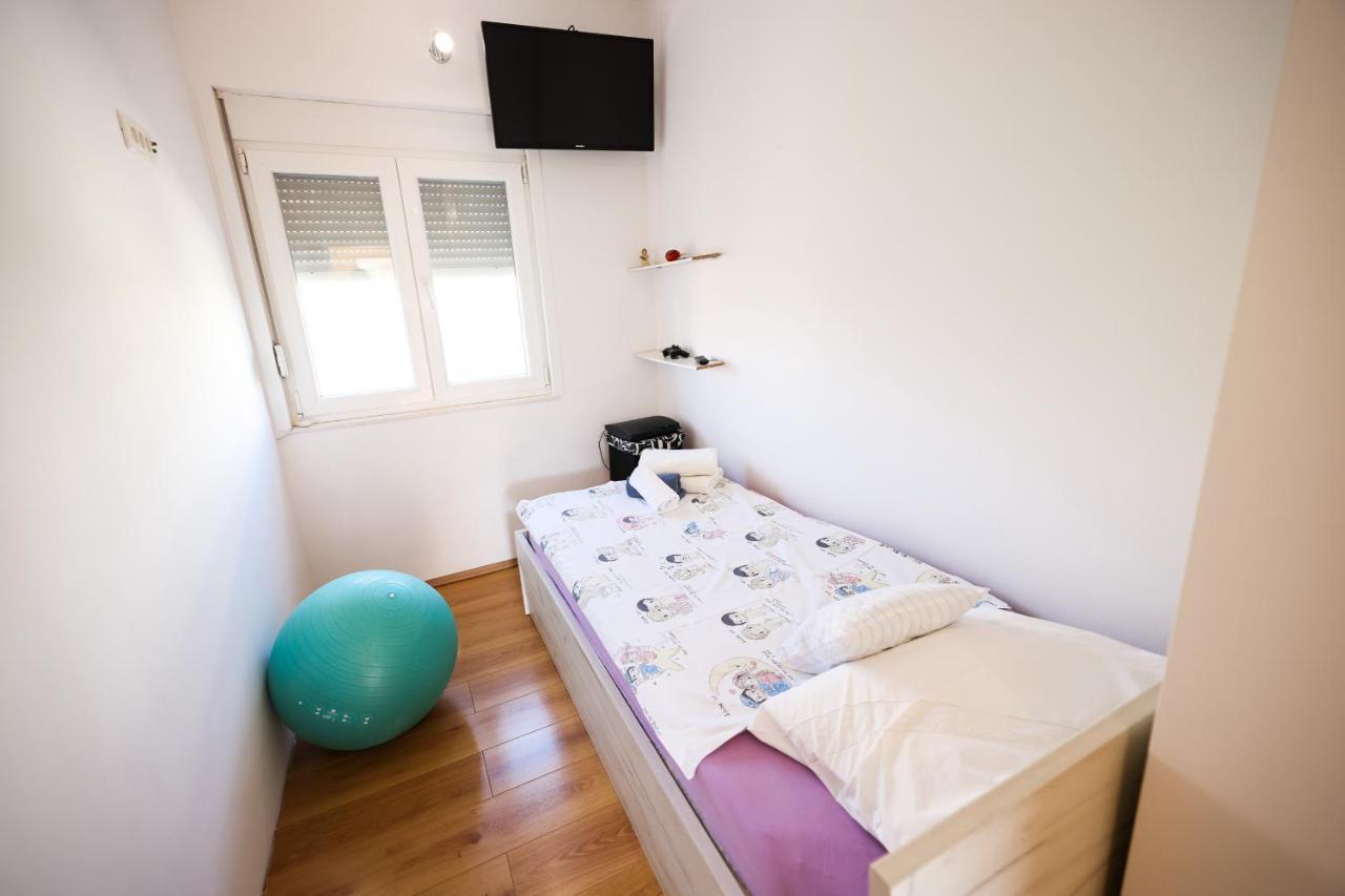 Apartman Heder Zadar Exterior foto