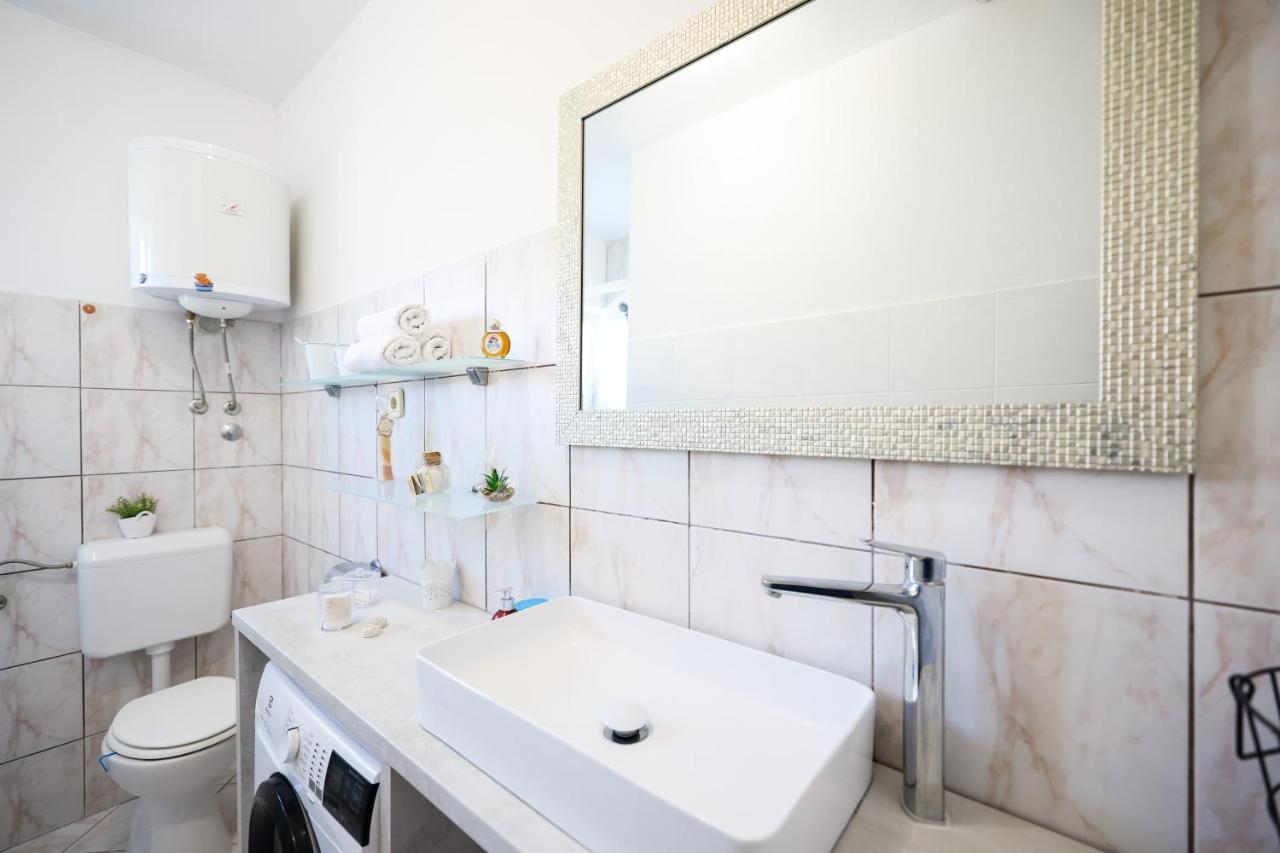 Apartman Heder Zadar Exterior foto
